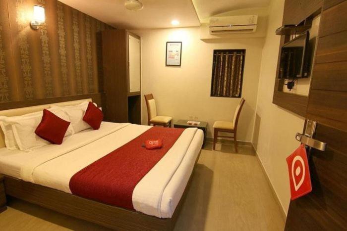 Hotel Konark A Family Stay Aerocity New Delhi Bagian luar foto